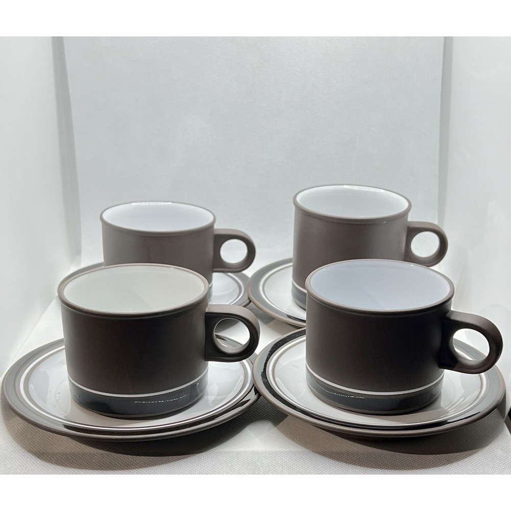 4 Vintage Hornsea Mugs Coffee Tea Cups & Saucers Vitramic Contrast England